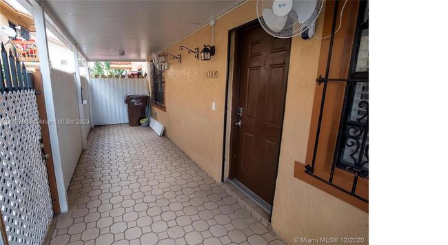 2-2 - 5369 W 23rd Ave, Townhouse with 3 bedrooms, 2 bathrooms and null parking in Hialeah FL | Image 13