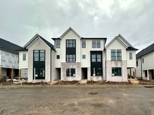 2064 Conductor Ln, Thompsons Station, TN, 37179-2940 | Card Image