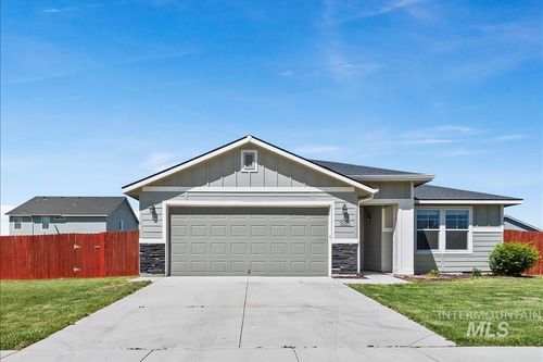 1685 Sw Levant Way, Mountain Home, ID, 83647-2612 | Card Image
