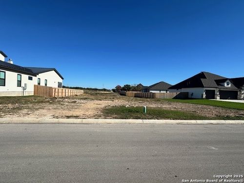 266 Janice Ave, Castroville, TX, 78009-2248 | Card Image