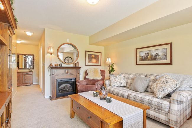 10 - 11358 Cottonwood Drive, Condo with 4 bedrooms, 3 bathrooms and 3 parking in Maple Ridge BC | Image 21