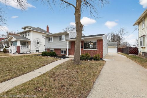 183 Washington St, Mount Clemens, MI, 48043-1603 | Card Image