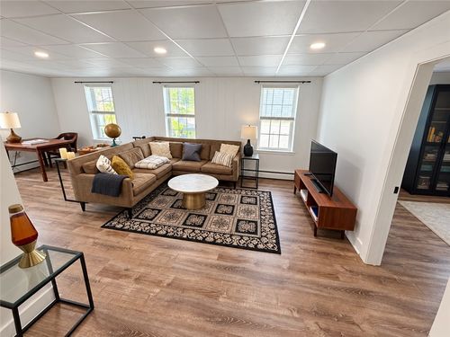 1-37 Lee Avenue, Newport, RI, 02840 | Card Image
