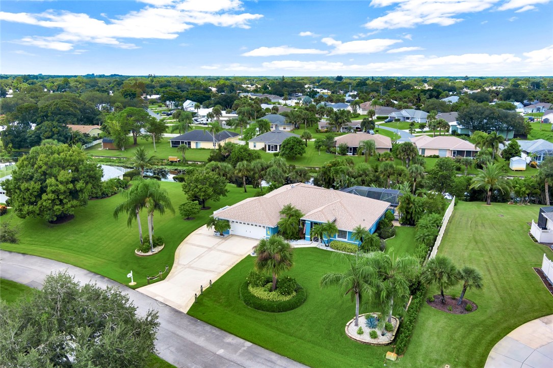 Holden Ave, Sebastian, FL 32958