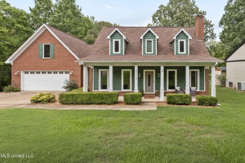 4012 Crystal Ct, Nesbit, MS, 38651-9079 | Card Image