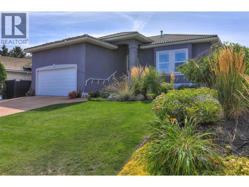 3117 Capistrano Crt, Kelowna, BC, V1V2A2 | Card Image