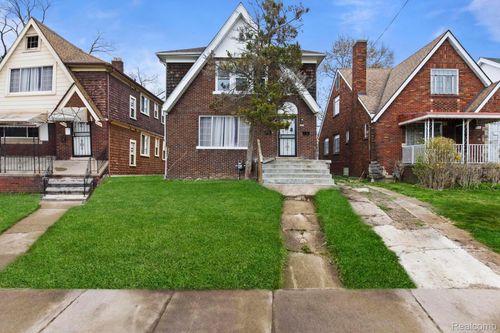 8916 Mendota St, Detroit, MI, 48204-4902 | Card Image