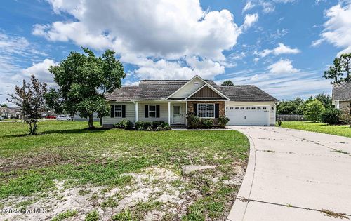 501 Waldorf Ct, Hubert, NC, 28539-0015 | Card Image