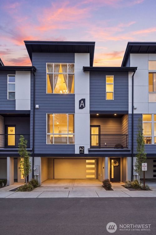 a2-13710 Ash Way, Everett, WA, 98204 | Card Image