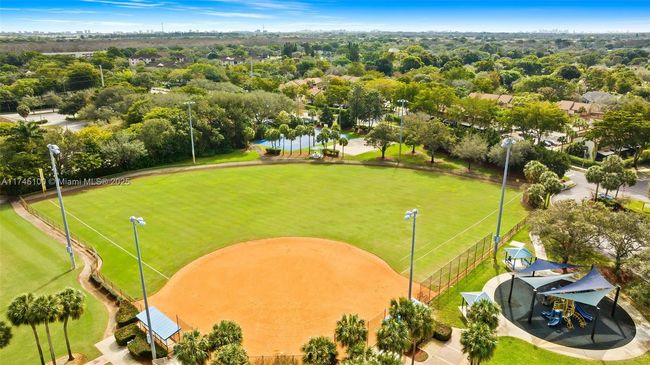3005 - 3005 Nw 48 Th Ave, Townhouse with 3 bedrooms, 3 bathrooms and null parking in Coconut Creek FL | Image 41