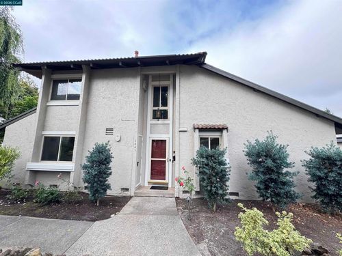 1447 Camino Peral, Moraga, CA, 94556-2018 | Card Image