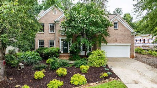 4007 Lake Shore Rd S, Denver, NC, 28037-8246 | Card Image