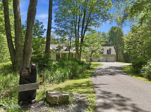 104 S Turnpike Rd, Newfoundland, PA, 18445-5043 | Card Image