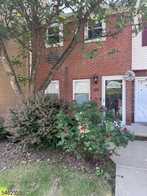 r5-322 Richard Mine Rd, Wharton, NJ, 07885-1818 | Card Image