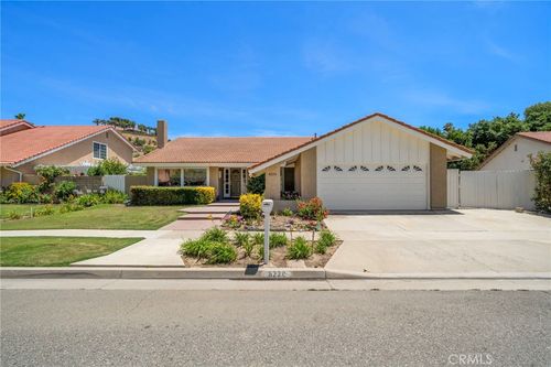 6220 E Palo Alto Drive, Anaheim Hills, CA, 92807 | Card Image