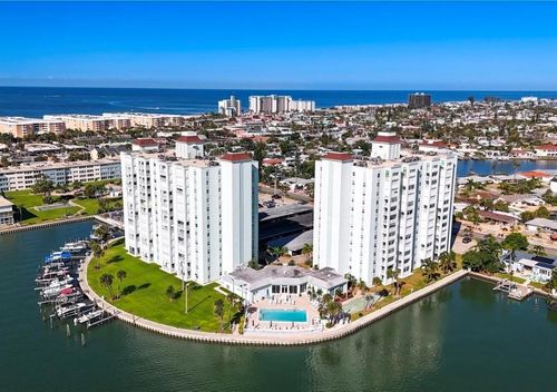 103w-400 64th Ave, ST PETE BEACH, FL, 33706-2163 | Card Image