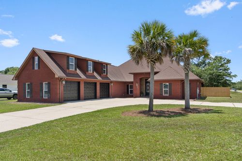 2425 Salamanca St, NAVARRE, FL, 32566-9325 | Card Image