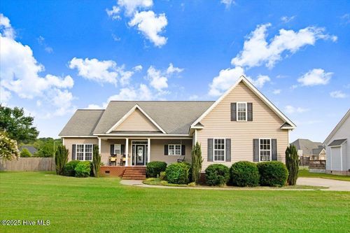 203 Clemens Dr, Pikeville, NC, 27863-8108 | Card Image