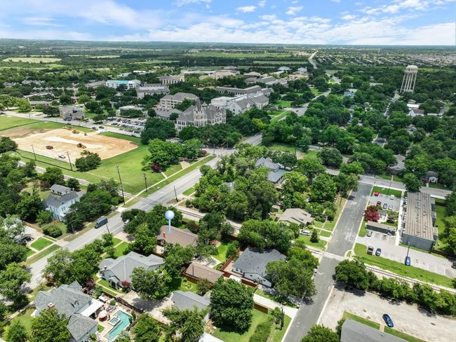 Aerial view of residential area | Image 37