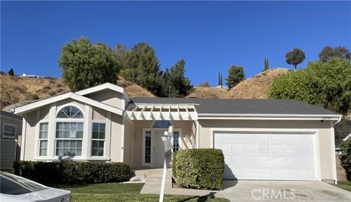 20197 Canyon View Dr, Canyon Country, CA, 91351-5734 | Card Image