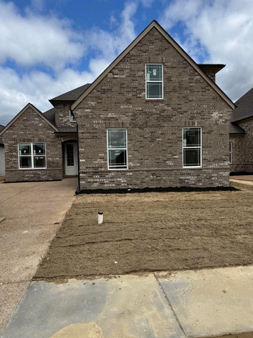 9750 Ryder Springs Dr, Cordova, TN, 38018-6776 | Card Image