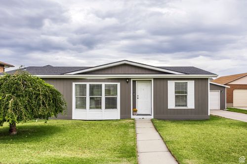 6080 W Brook Hollow Dr, West Valley City, UT, 84128-2523 | Card Image