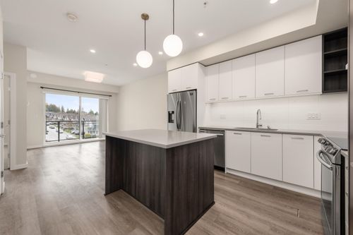 b407-20087 68 Ave, Langley, BC, V2Y0Y3 | Card Image