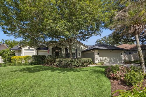 1056 New Castle Ln, OVIEDO, FL, 32765-6869 | Card Image