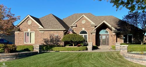 47351 Bobwhite Lane, Shelby Charter Township, MI, 48315 | Card Image