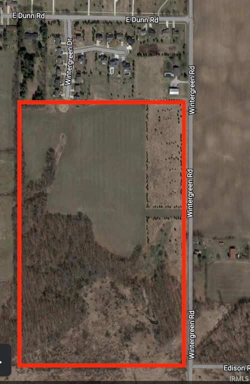 54654 Wintergreen Rd, New Carlisle, IN, 46552-9620 | Card Image