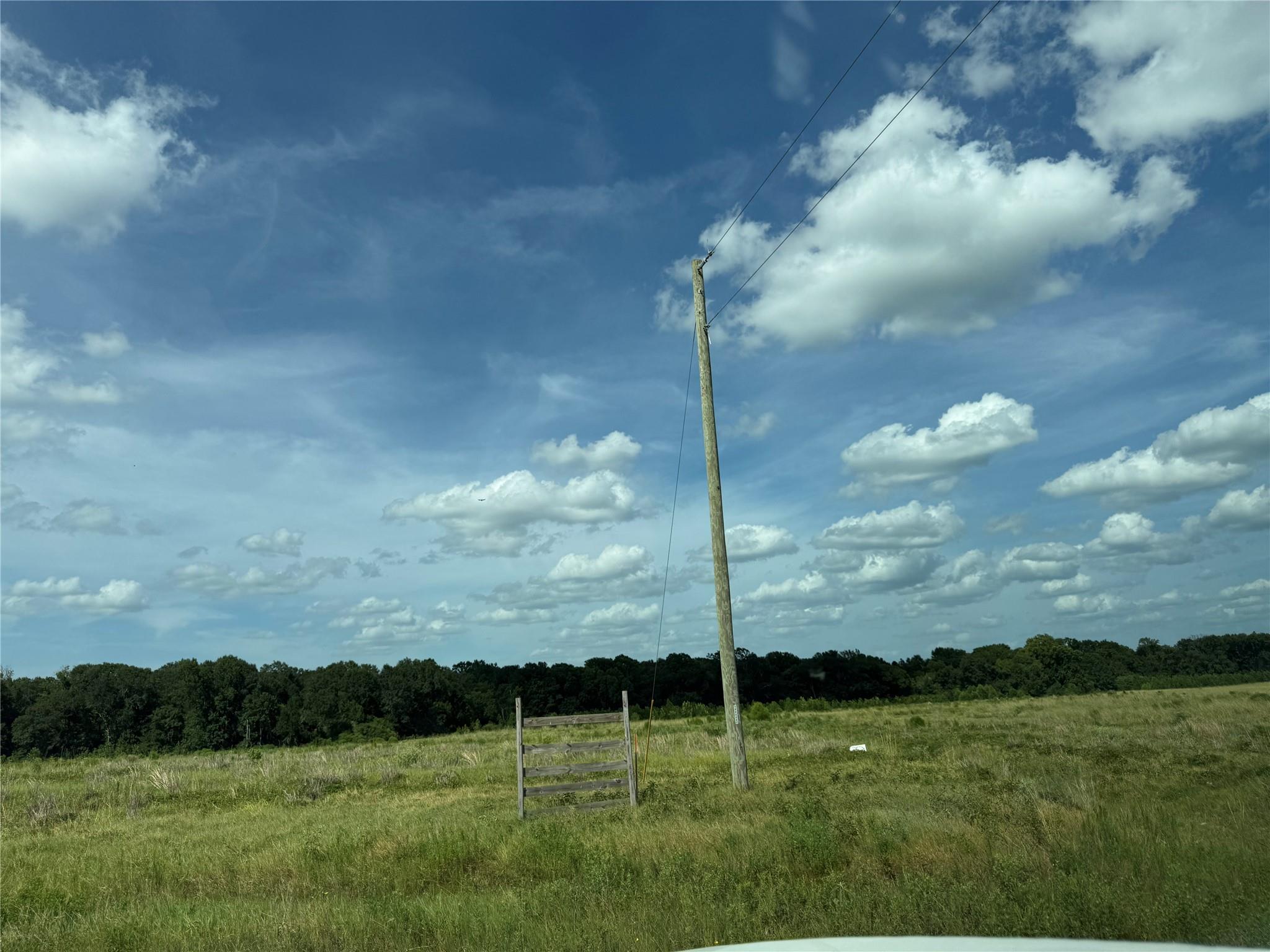 Land in Crockett 5
