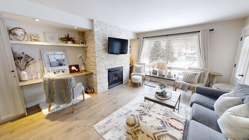 52-308-1235 Deerhurst Dr, Huntsville, ON, P1H2E8 | Card Image