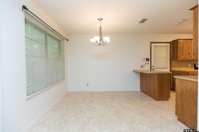 1707 Sampson Dr, House other with 3 bedrooms, 2 bathrooms and null parking in Tyler TX | Image 11