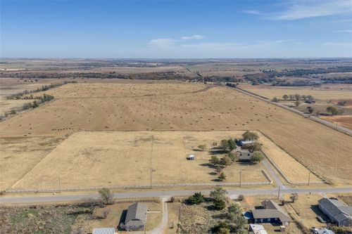 31185 County Street 2470, Carnegie, OK, 73015-9408 | Card Image