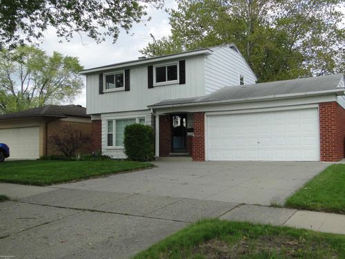 30316 Eiffel Ave, Warren, MI, 48088-3106 | Card Image
