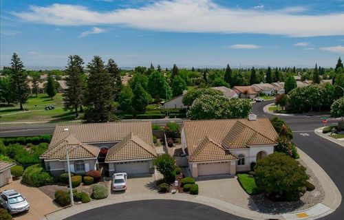 500 Pineneedle Ct, Roseville, CA, 95747-8183 | Card Image