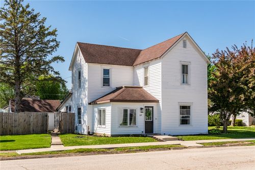 207 W North St, West Manchester, OH, 45382-5051 | Card Image