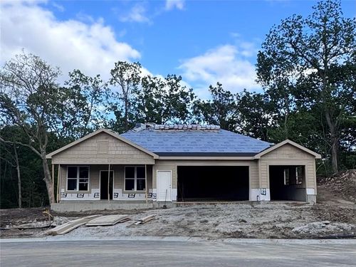 8479 Eagle Creek Drive, De Soto, KS, 66018 | Card Image