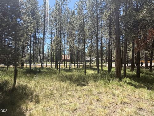17386 Golden Eye Drive, Bend, OR, 97707 | Card Image