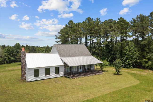 656 Vineyard View Ranch, House other with 3 bedrooms, 3 bathrooms and null parking in Grapeland TX | Image 4