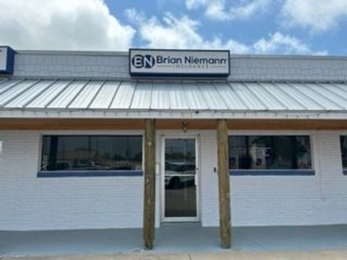 b-239 S Commercial St, Aransas Pass, TX, 78336-1915 | Card Image