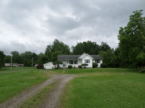 8715 Belle Rd, Harborcreek, PA, 16421-1315 | Card Image