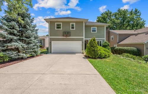 0N043 Pleasant Hill Rd, Wheaton, IL, 60187-3961 | Card Image