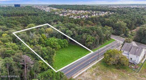 238 Vine Ave, Lakewood, NJ, 08701 | Card Image