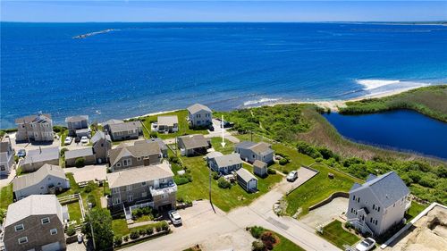 11 Woodruff St, Narragansett, RI, 02882 | Card Image