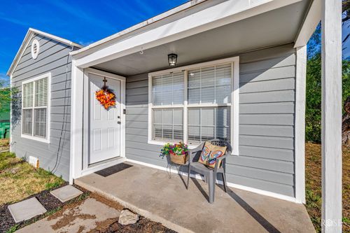 2102 W Avenue M, San Angelo, TX, 76901-4256 | Card Image