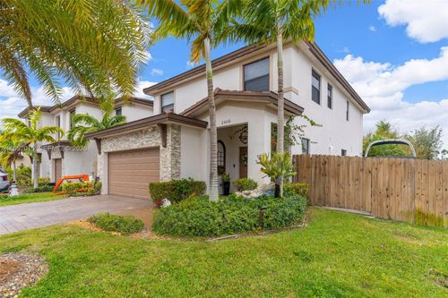 25010 Sw 107th Ct, Homestead, FL, 33032-6341 | Card Image