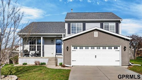 8007 S 158th St, Omaha, NE, 68136-3238 | Card Image
