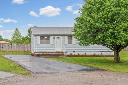 709 Pineridge Dr, Hopkinsville, KY, 42240-2577 | Card Image