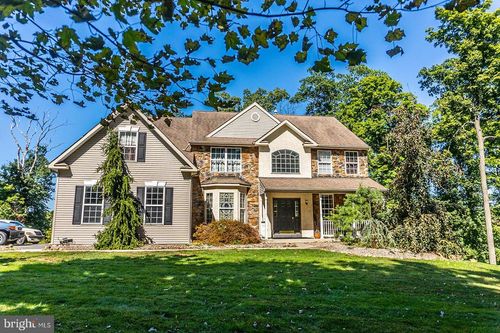 2499 Wagner Rd, GILBERTSVILLE, PA, 19525-9656 | Card Image